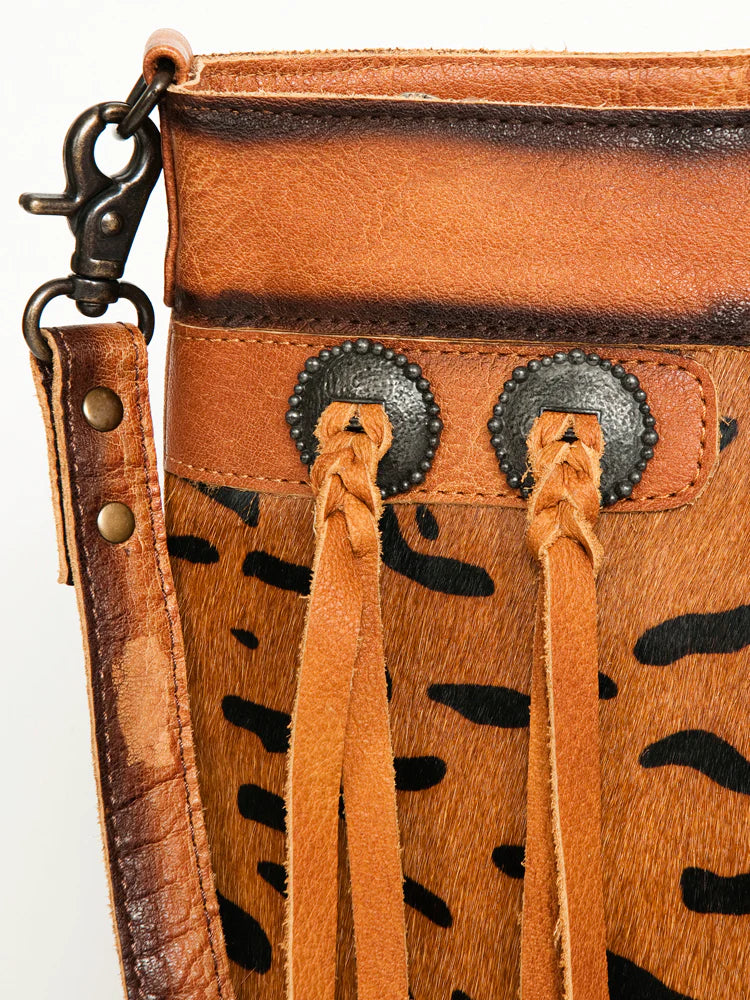 LARGE ANIMAL PRINT CROSSBODY BY AMERICAN DARLING