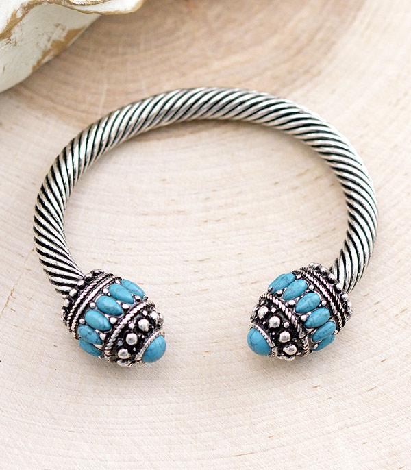 TURQUOISE CUFF TWIST