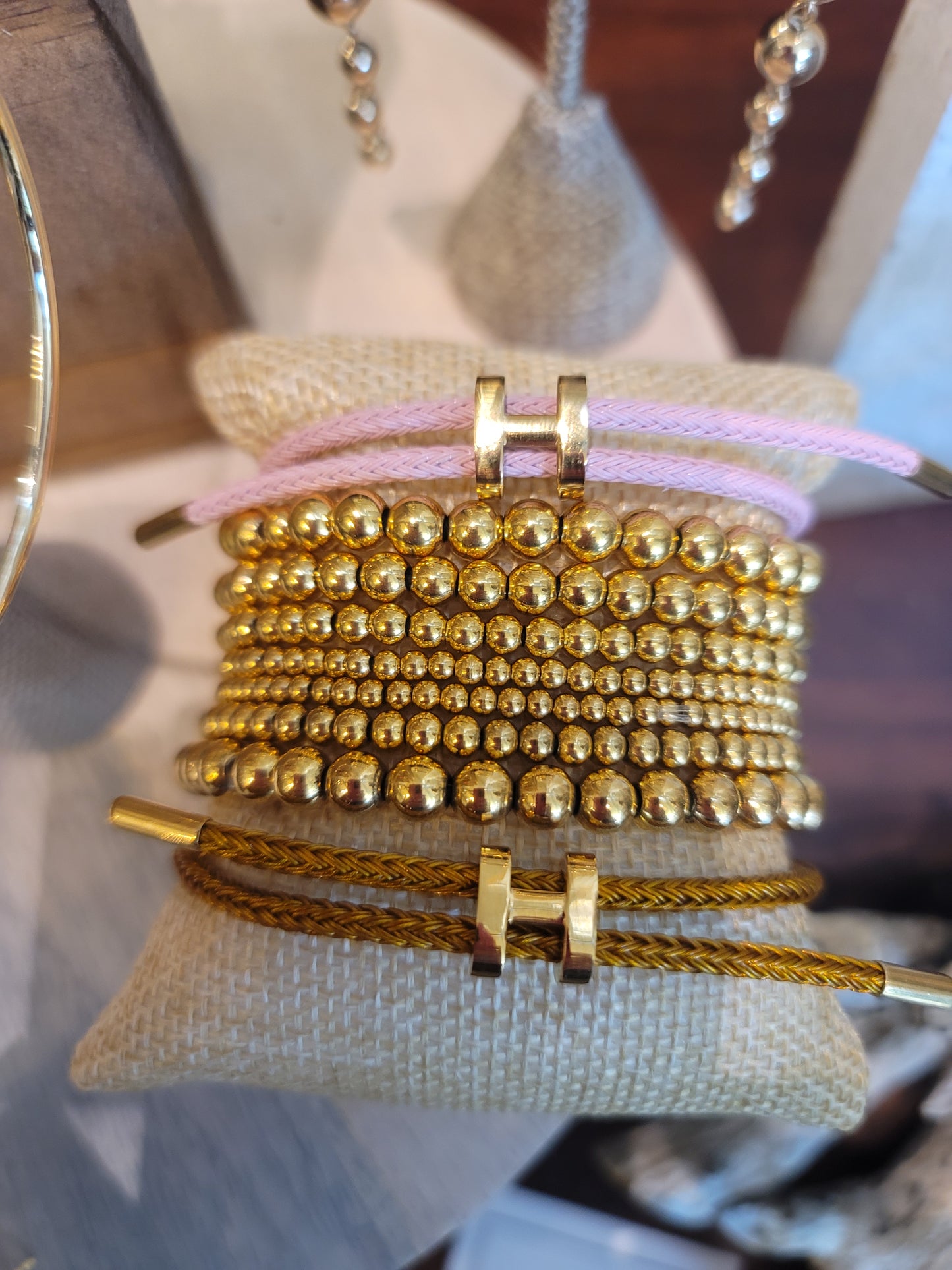 ADJUSTABLE ROPE BRACELET