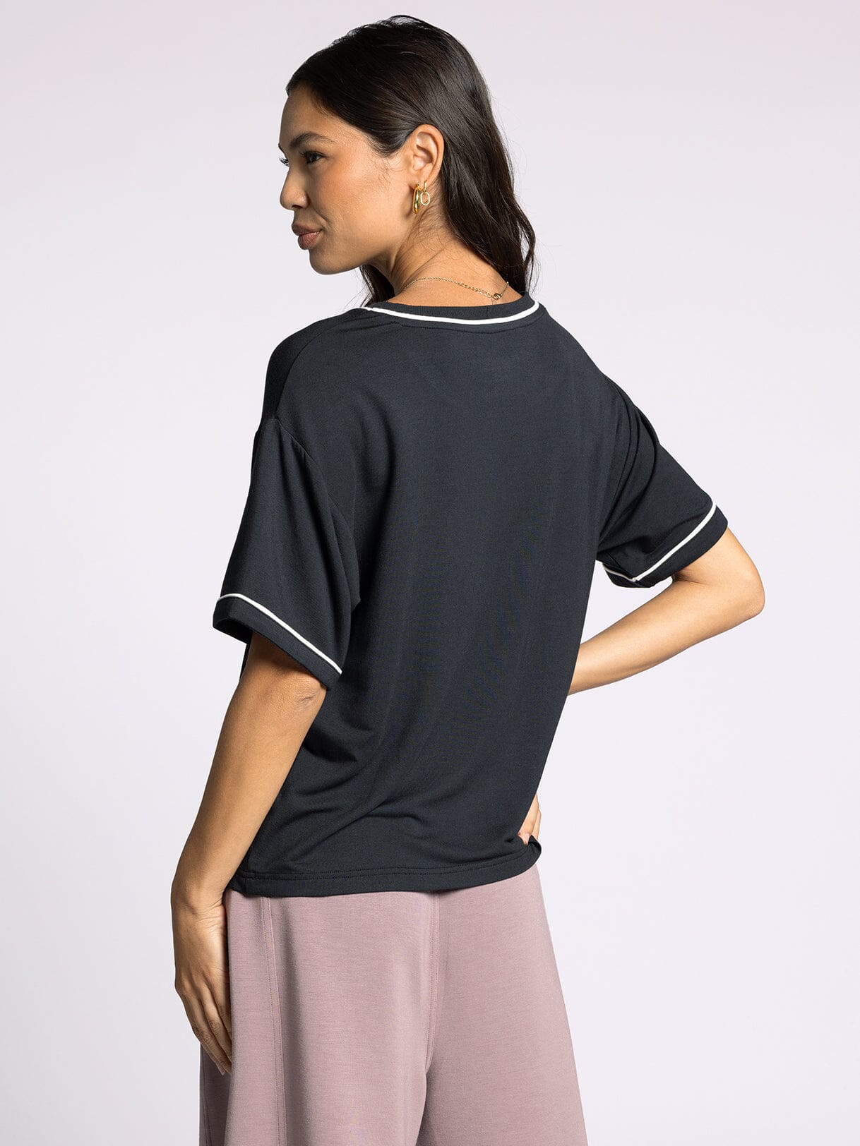 ANNIE TEE