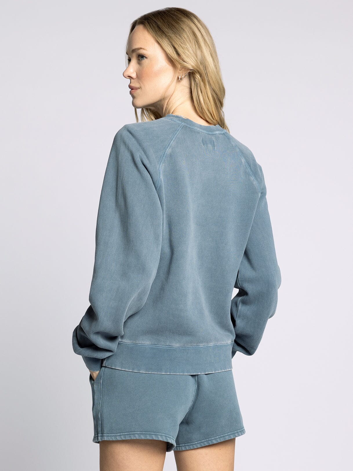 JORDAN BLUE LAKE LIFE SWEATSHIRT IN BLUE MIRAGE