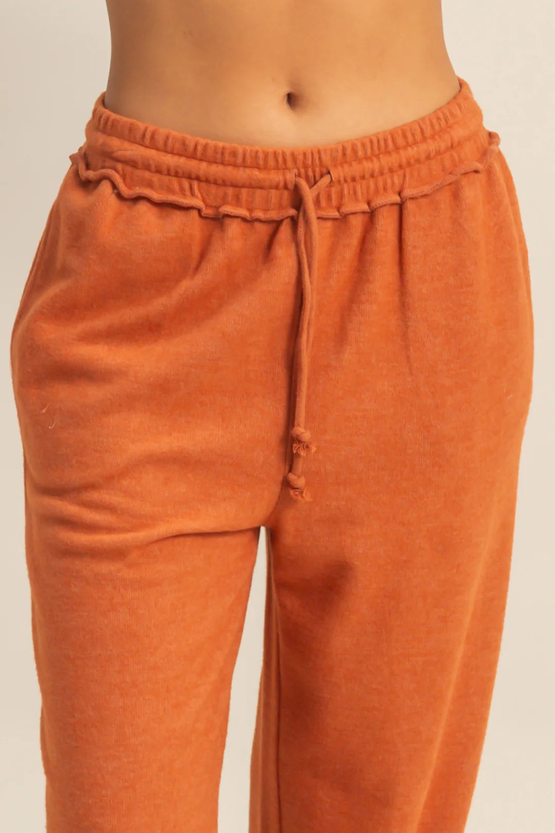 REVERSE SEAM HIGH WAISTED JOGGER IN CLAY