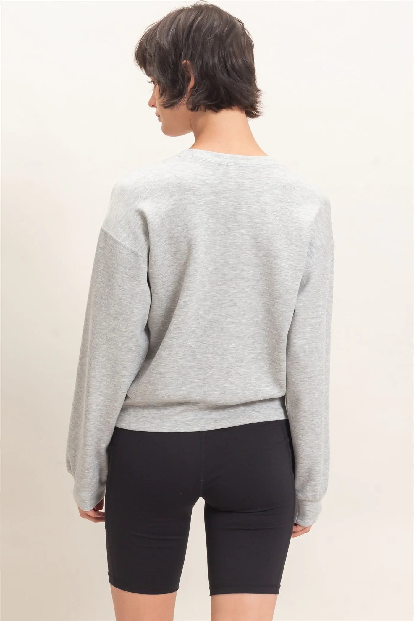 CREW NECK SWEATSHIRT - 2 COLORS