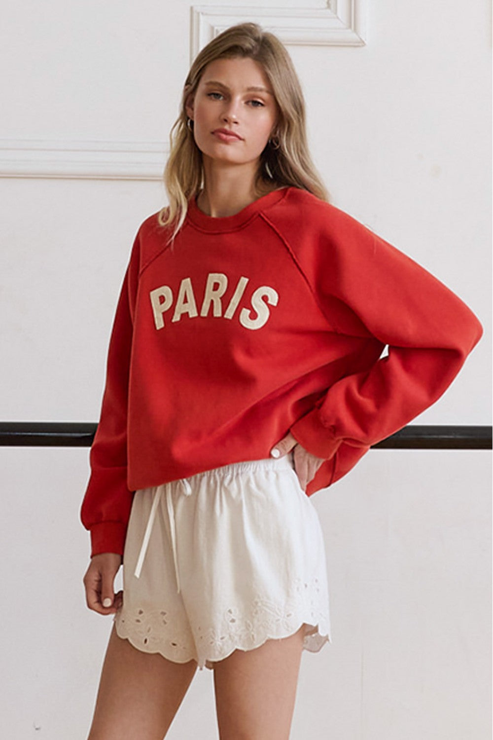 CITY EMBROIDERED FLEECE SWEATSHIRT