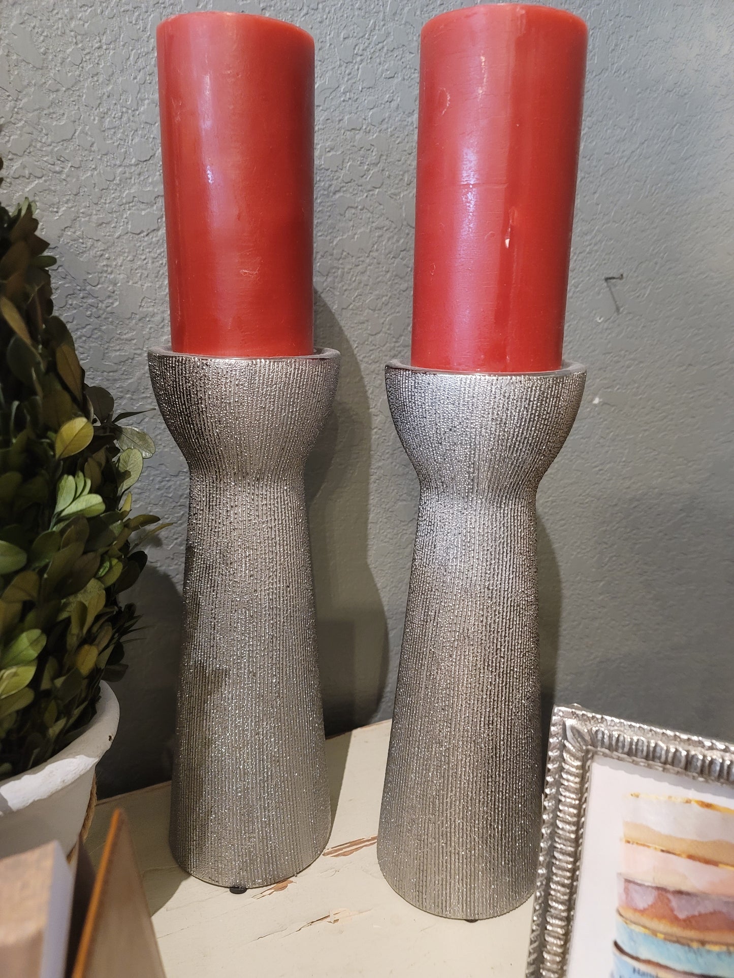 MOD SILVER CANDLESTICK HOLDER