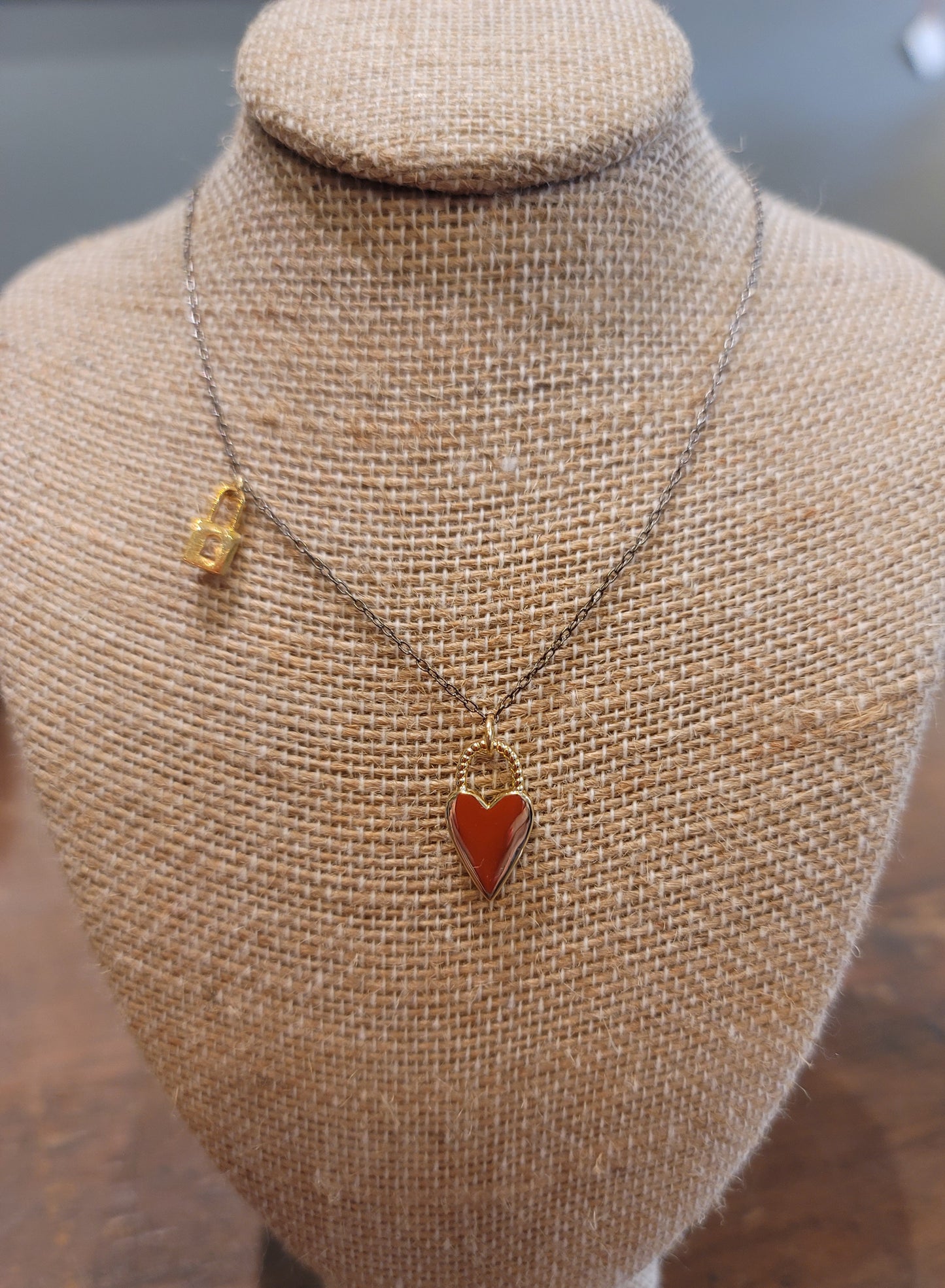 GOLD HEART NECKLACE WITH LOCK