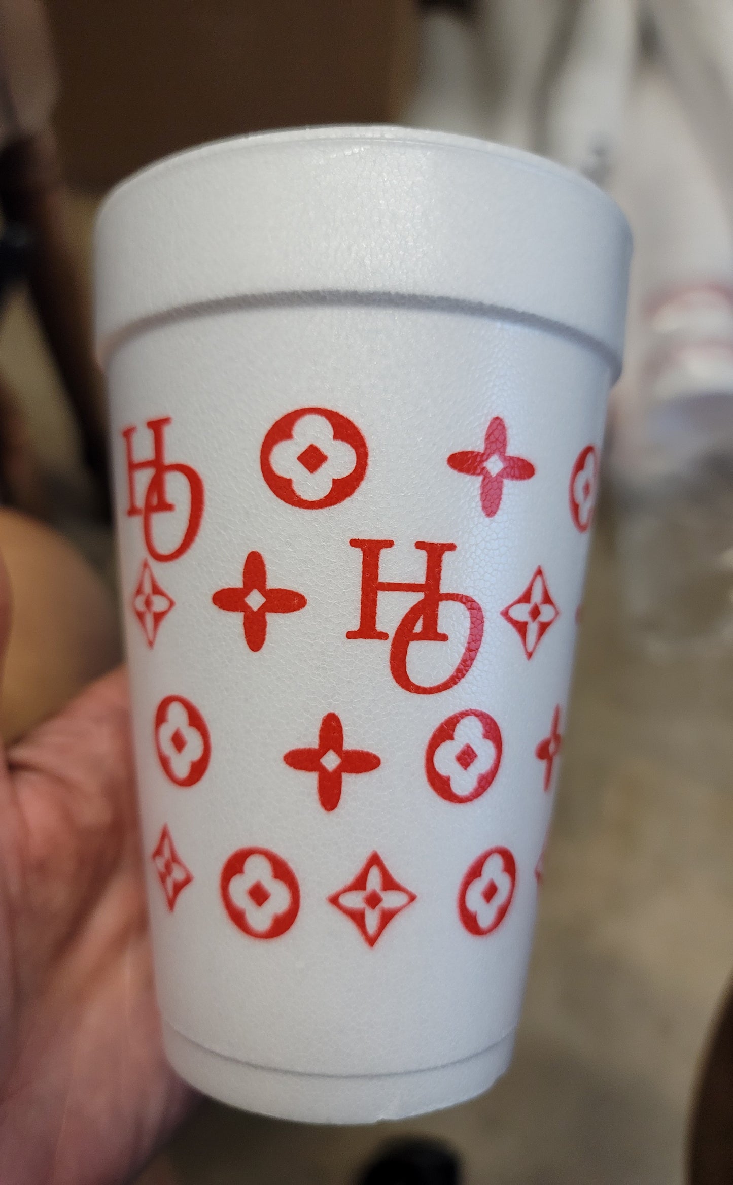 CHRISTMAS STYROFOAM CUPS