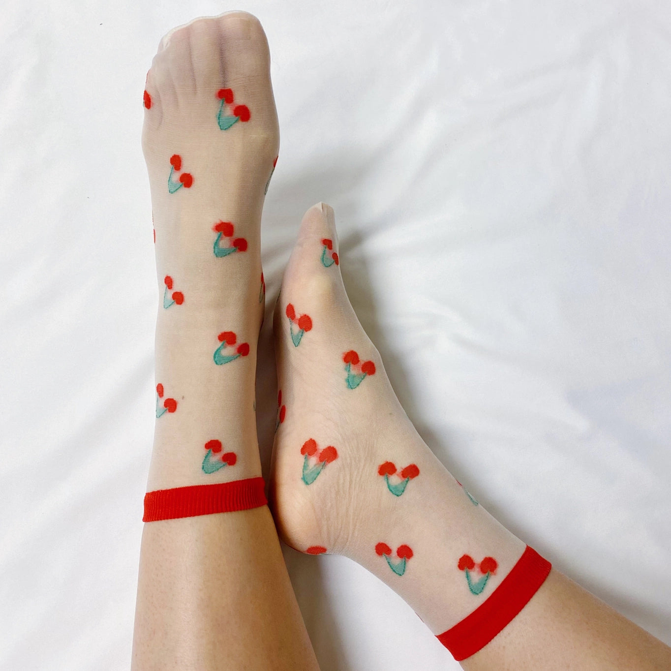 SWEET AND FRUITY SHEER SOCKS - 2 COLORS