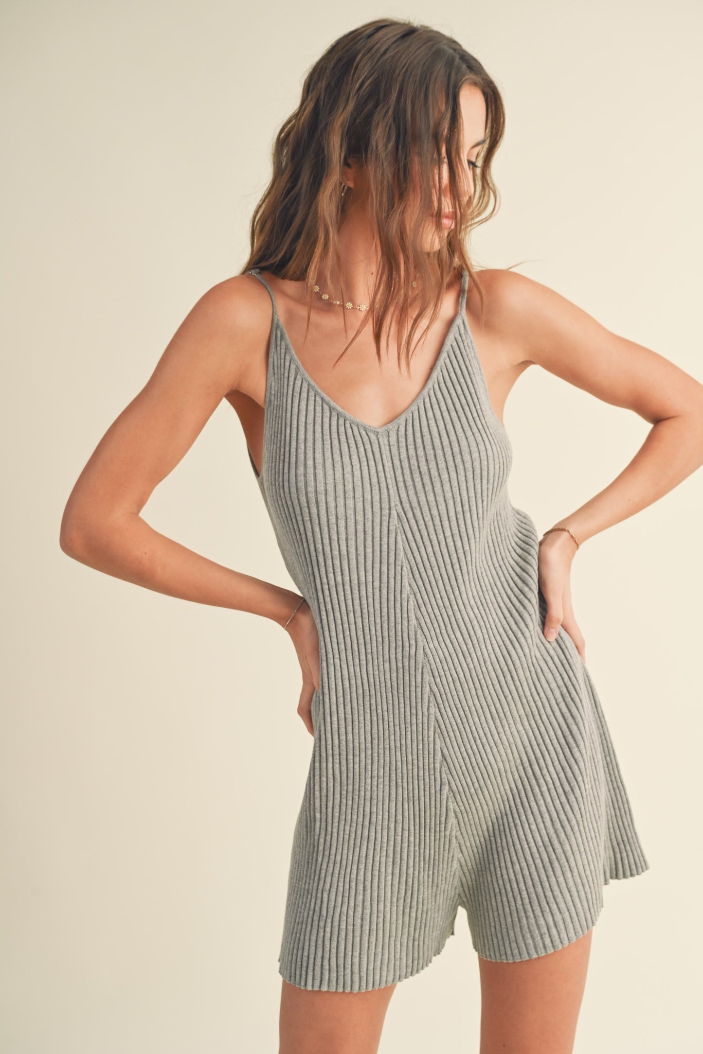 GRAY RIBBED KNITTED ROMPER