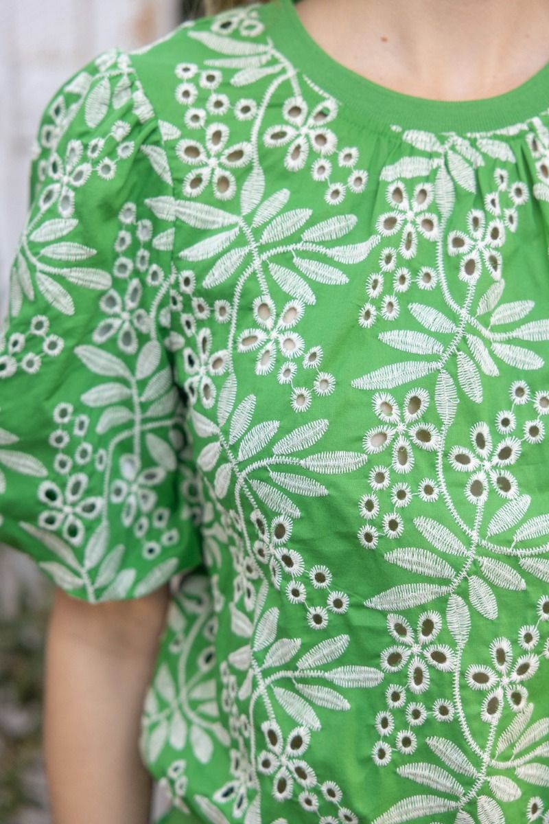 LEAF EMBROIDERED EYELET TOP