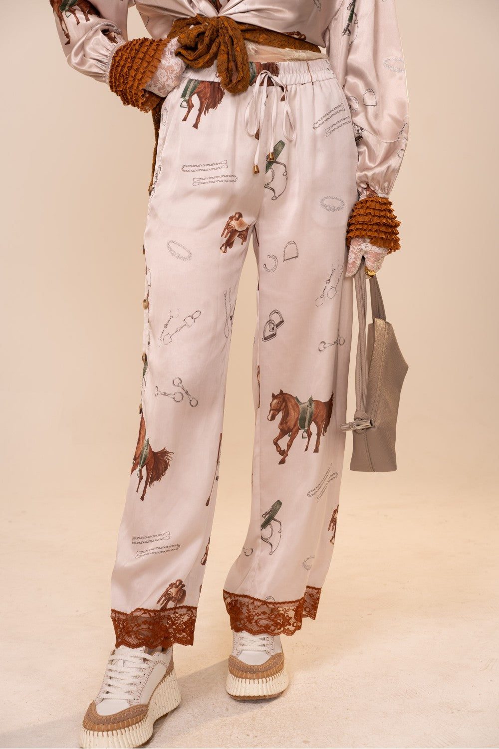 STRETCH SATIN WESTERN PRINT PANTS