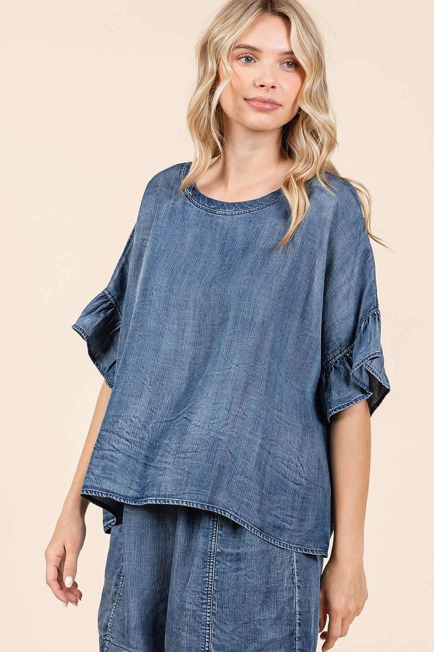 WASHED CHAMBRAY RUFFLE TOP