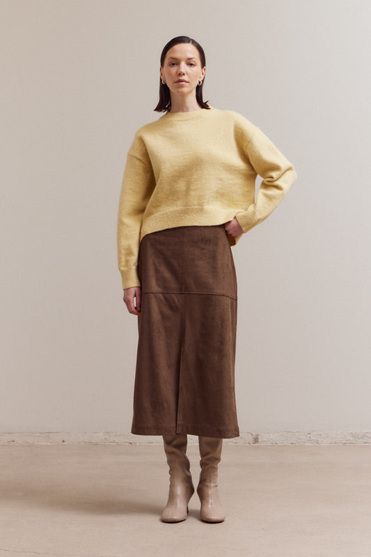 HONEY BUTTER COLORED SWEATER