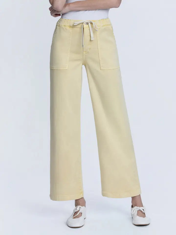 HIGH RISE ELASTIC WAISTBAND JEANS BY LOVERET