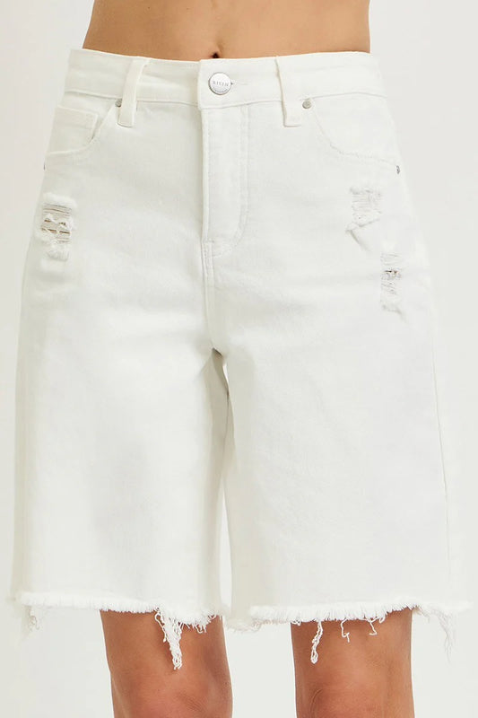 WHITE SLOUCHY BERMUDA SHORTS by RISEN