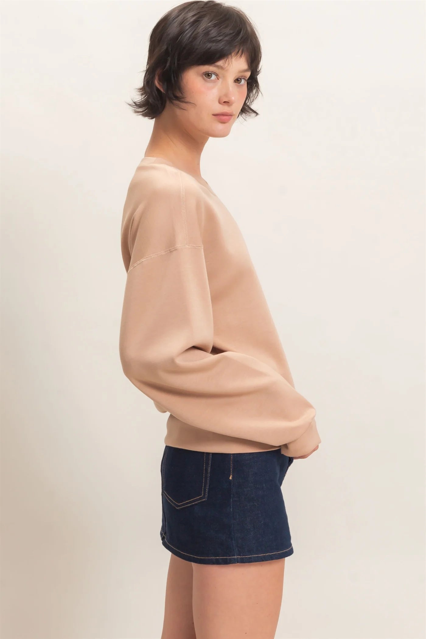 CREW NECK SWEATSHIRT - 2 COLORS