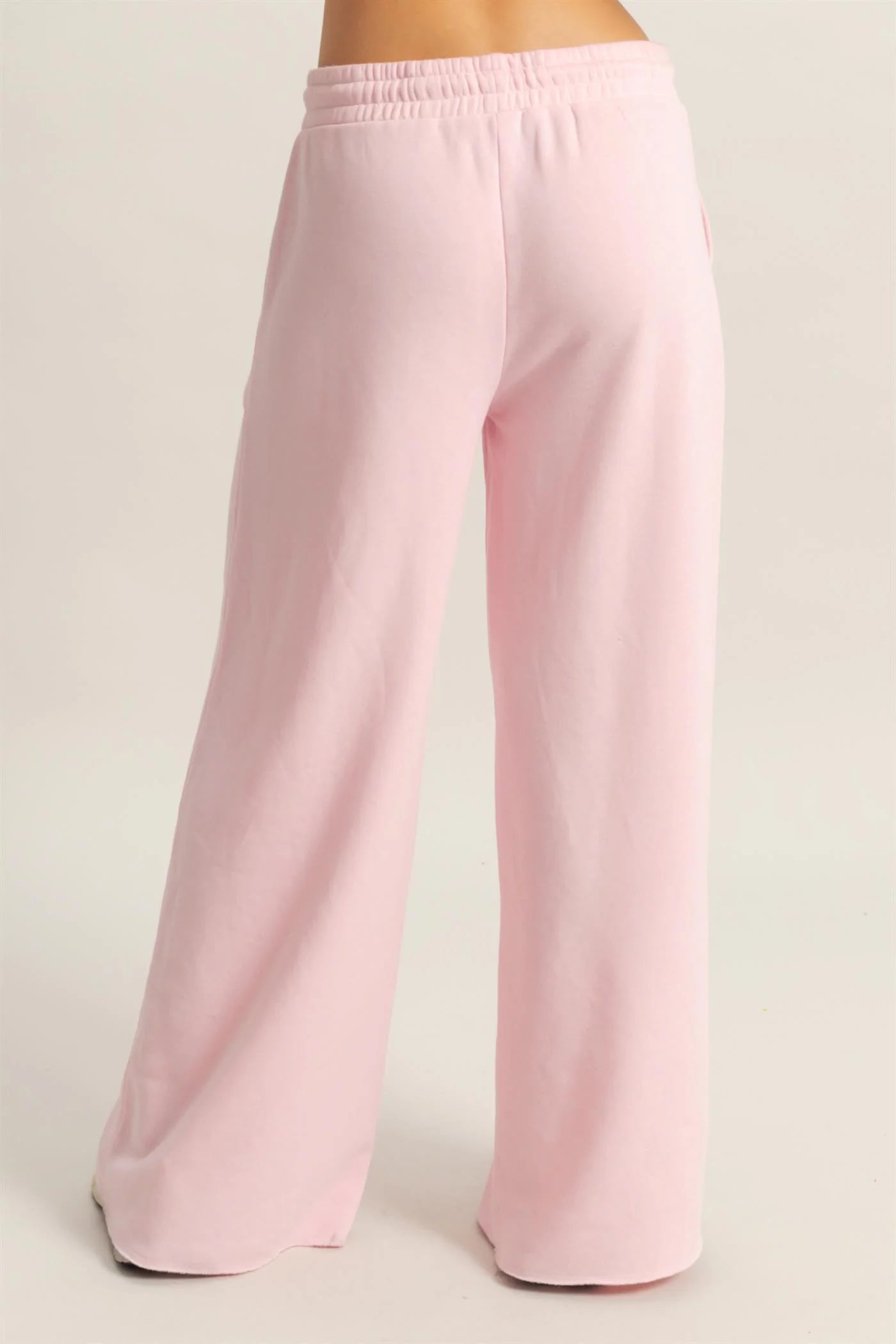 WIDE LEG DRAWSTRING SWEATPANTS IN SOFT PINK