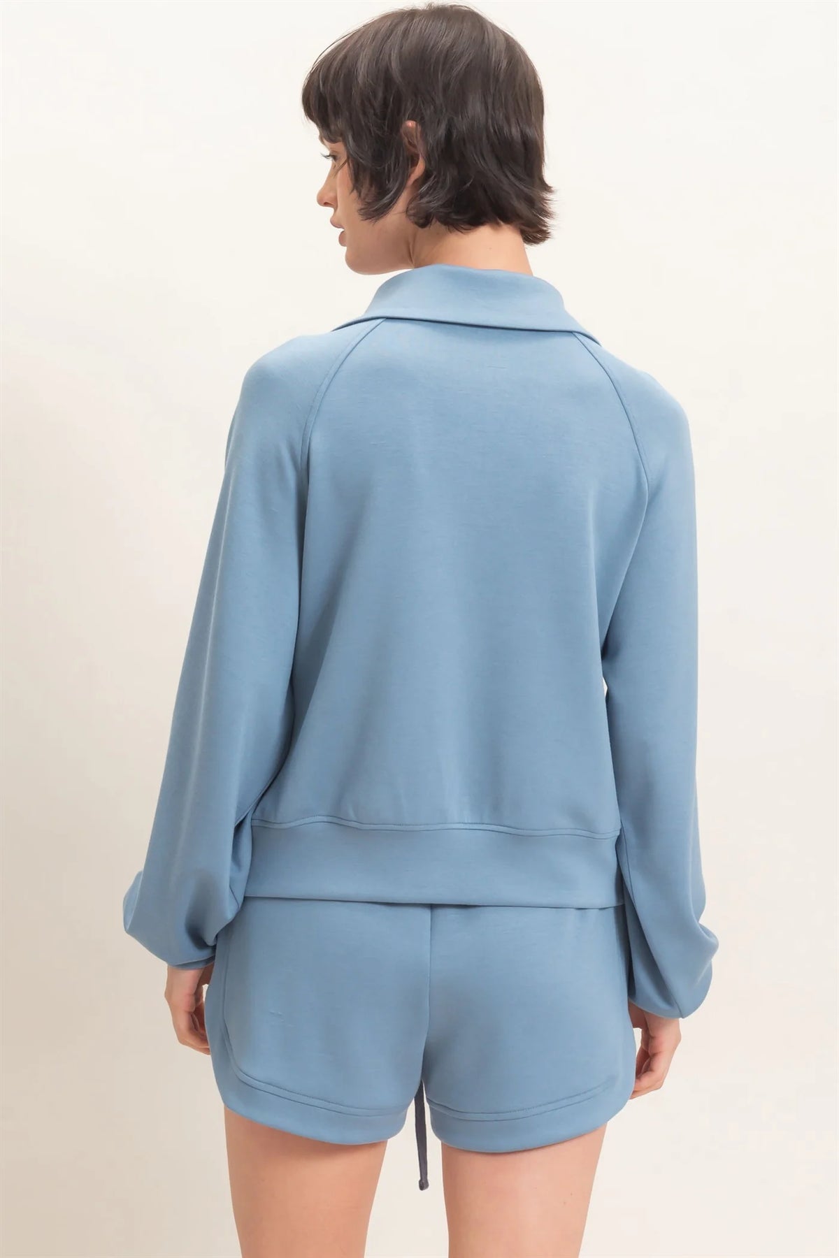 HALF ZIP PULLOVER IN DUSTY BLUE