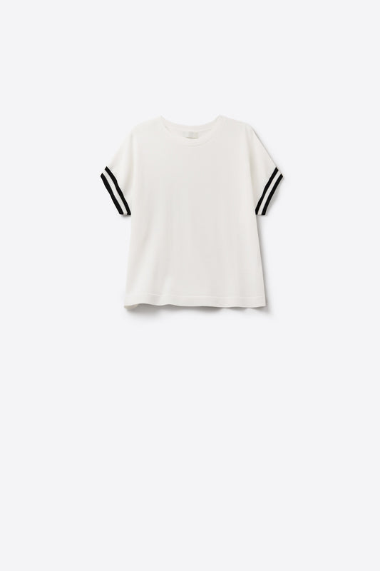 WHITE LIGHTWEIGHT SWEATER