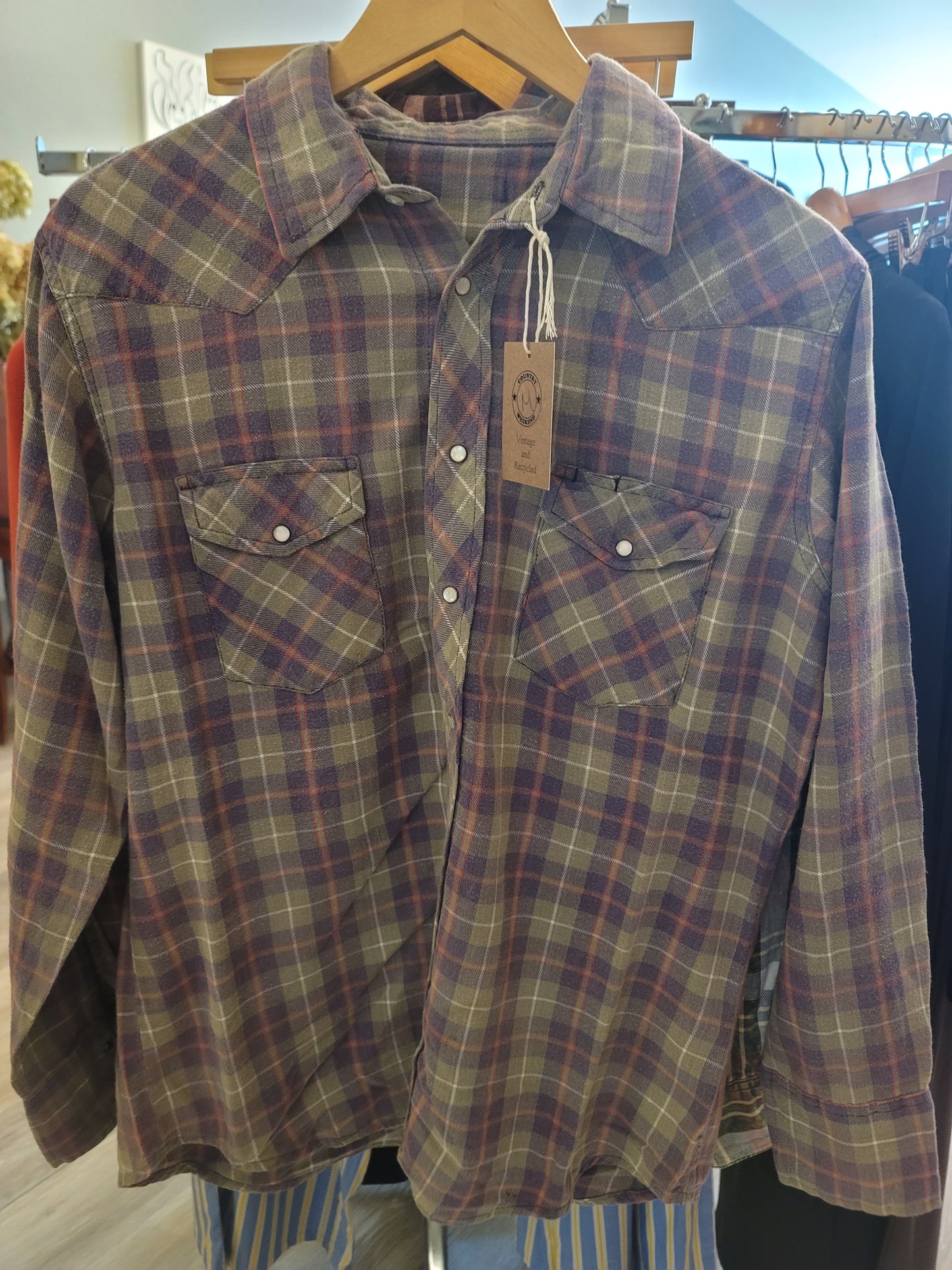 VINTAGE RECYCLED PEARL SNAP FLANNELS LONG SLEEVE