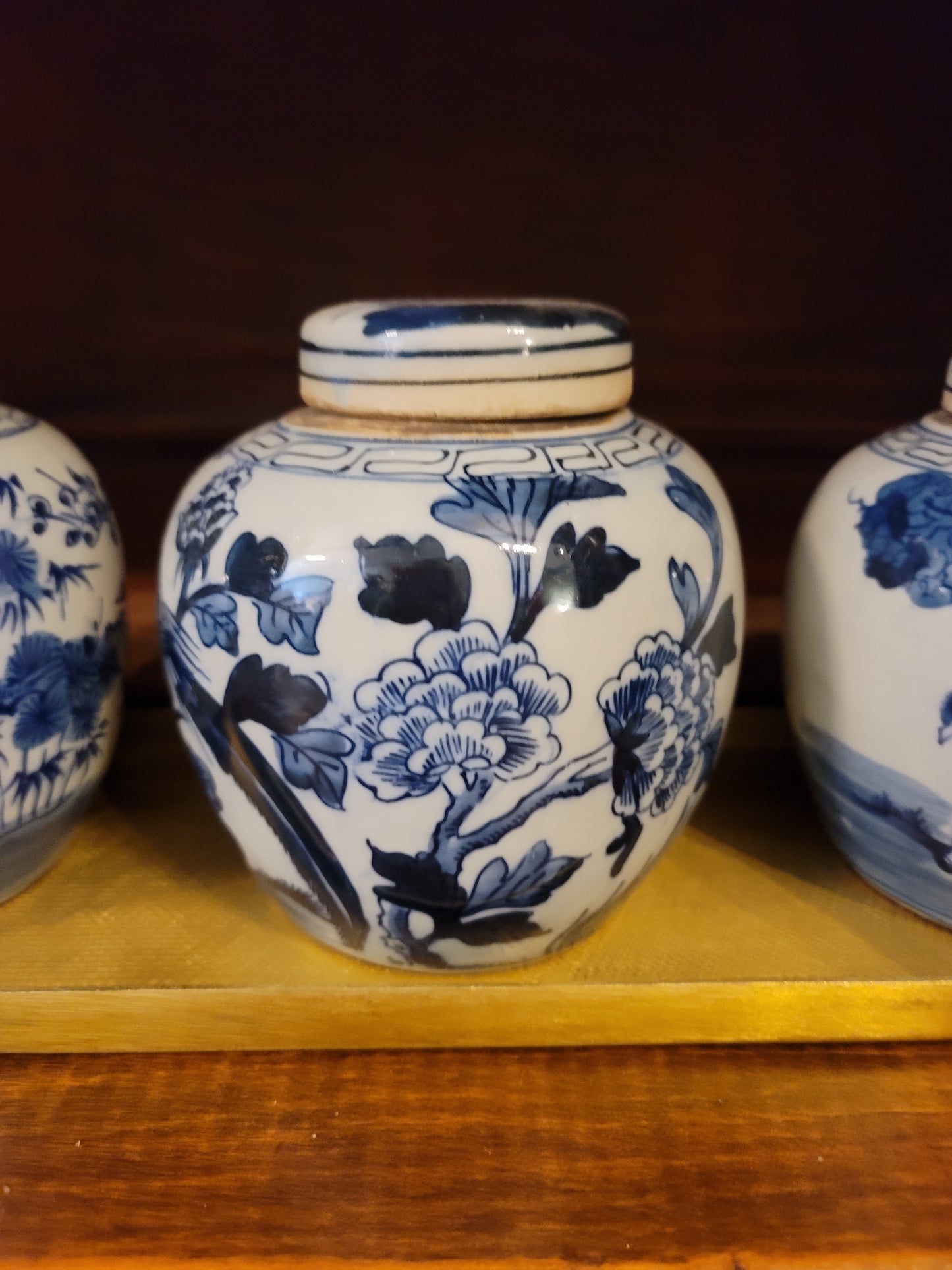 MEDIUM BLUE AND WHITE GINGER JAR - 3 DESIGNS