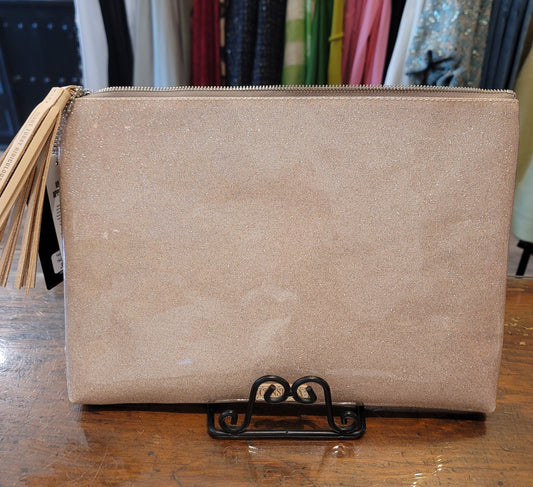 ELLIE TAKE ME OUT CLUTCH BY CONSUELA