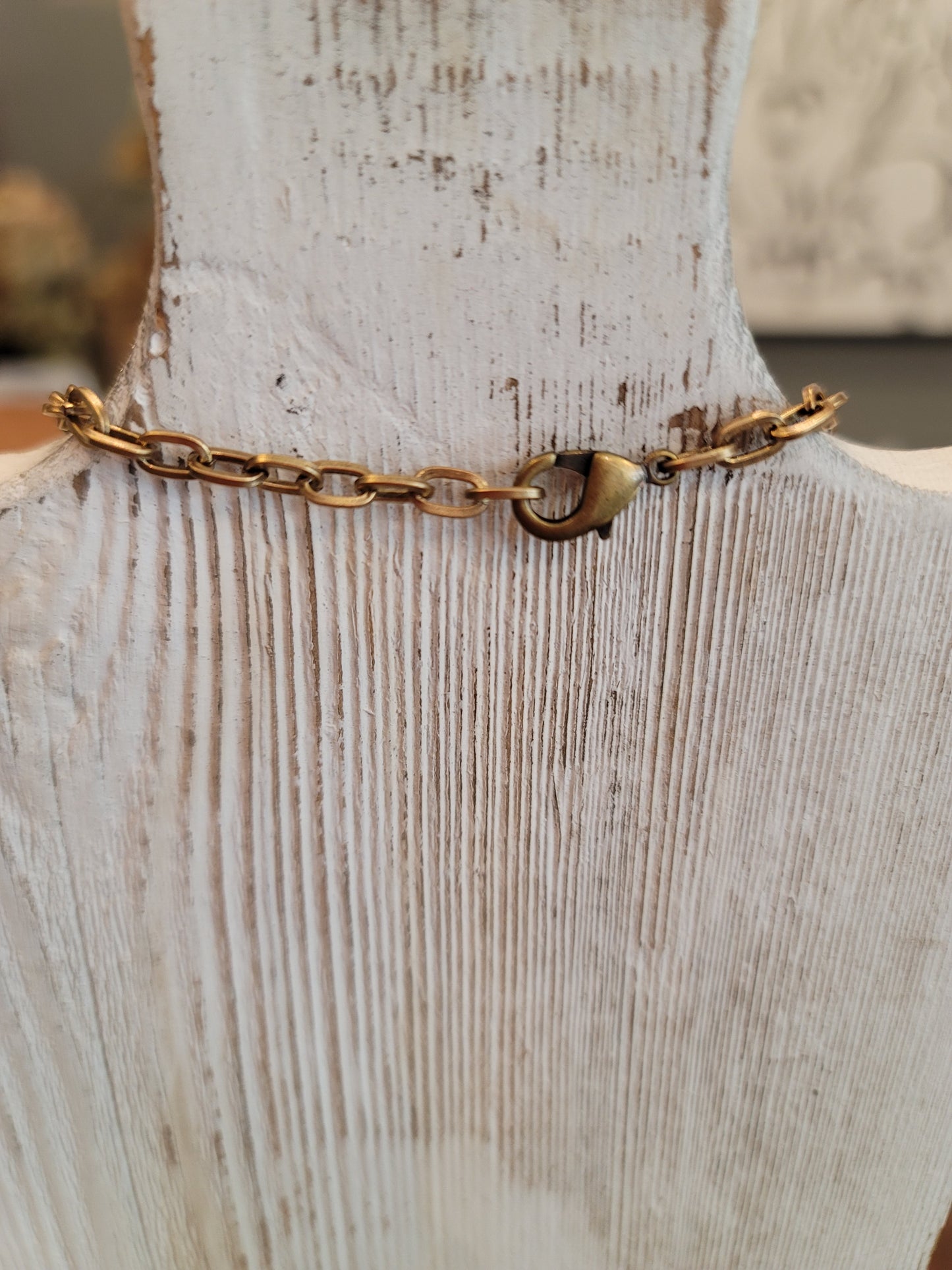 SILVER STIRRUP NECKLACE WITH GOLD CHAIN