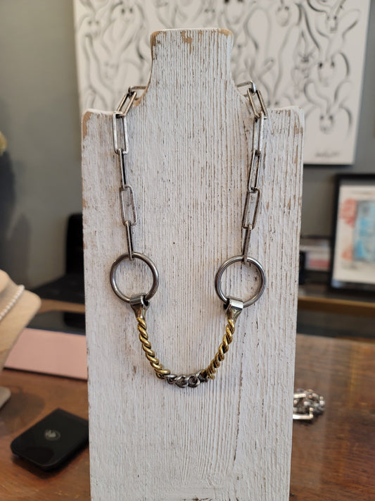 TWISTED SNAFFLE BIT NECKLACE
