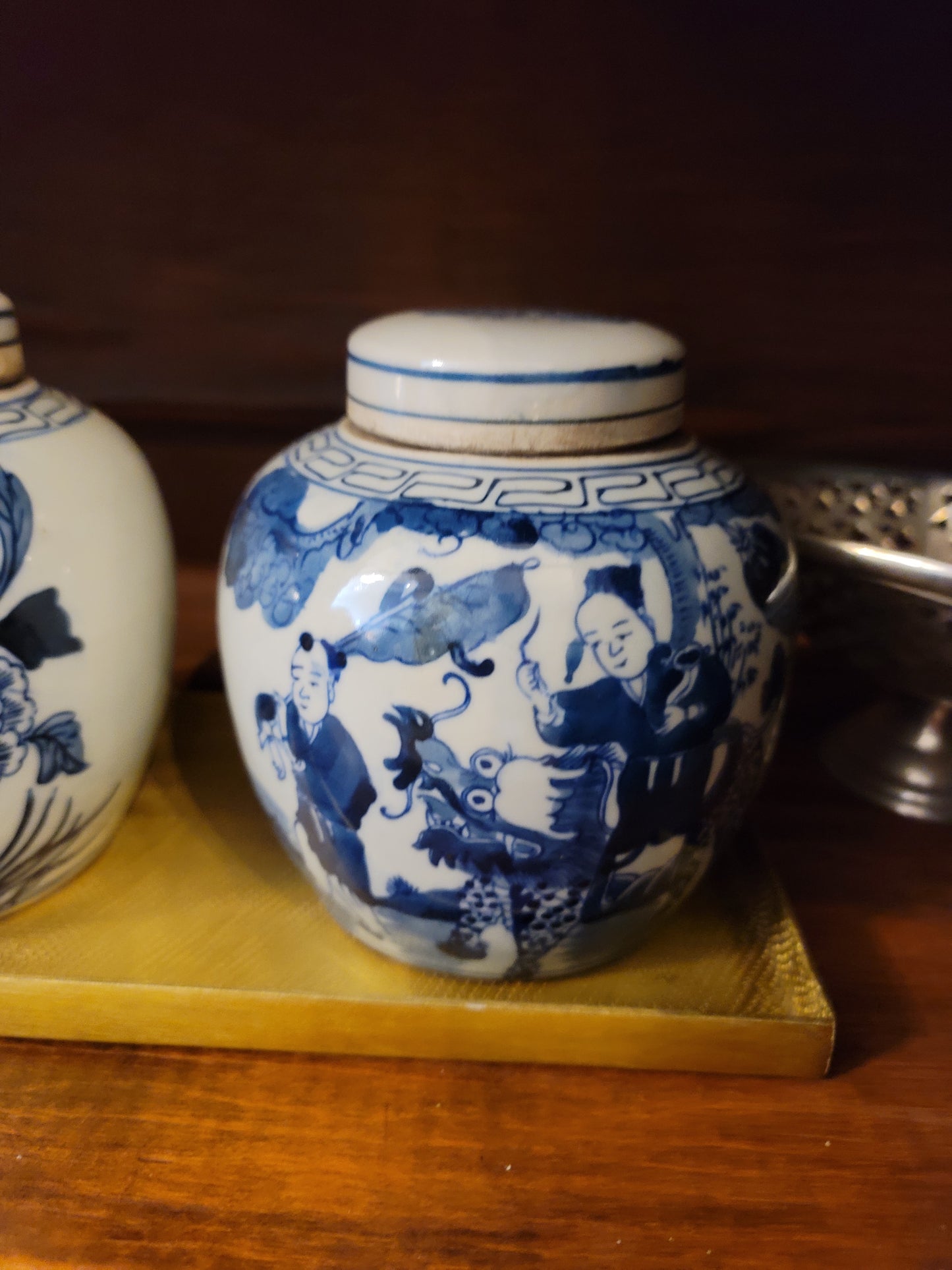 MEDIUM BLUE AND WHITE GINGER JAR - 3 DESIGNS